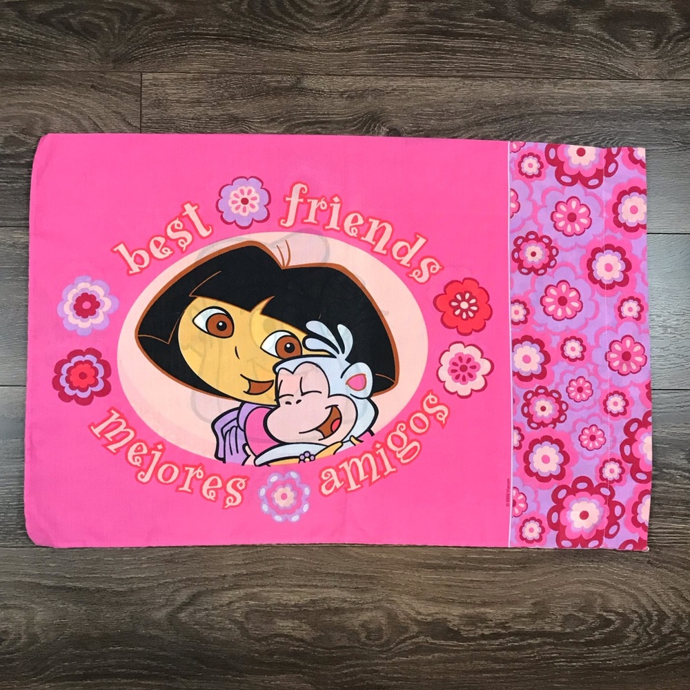 Dan River Dora The Explorer Best Friends Girls Vintage 2000s Floral Pillowcase